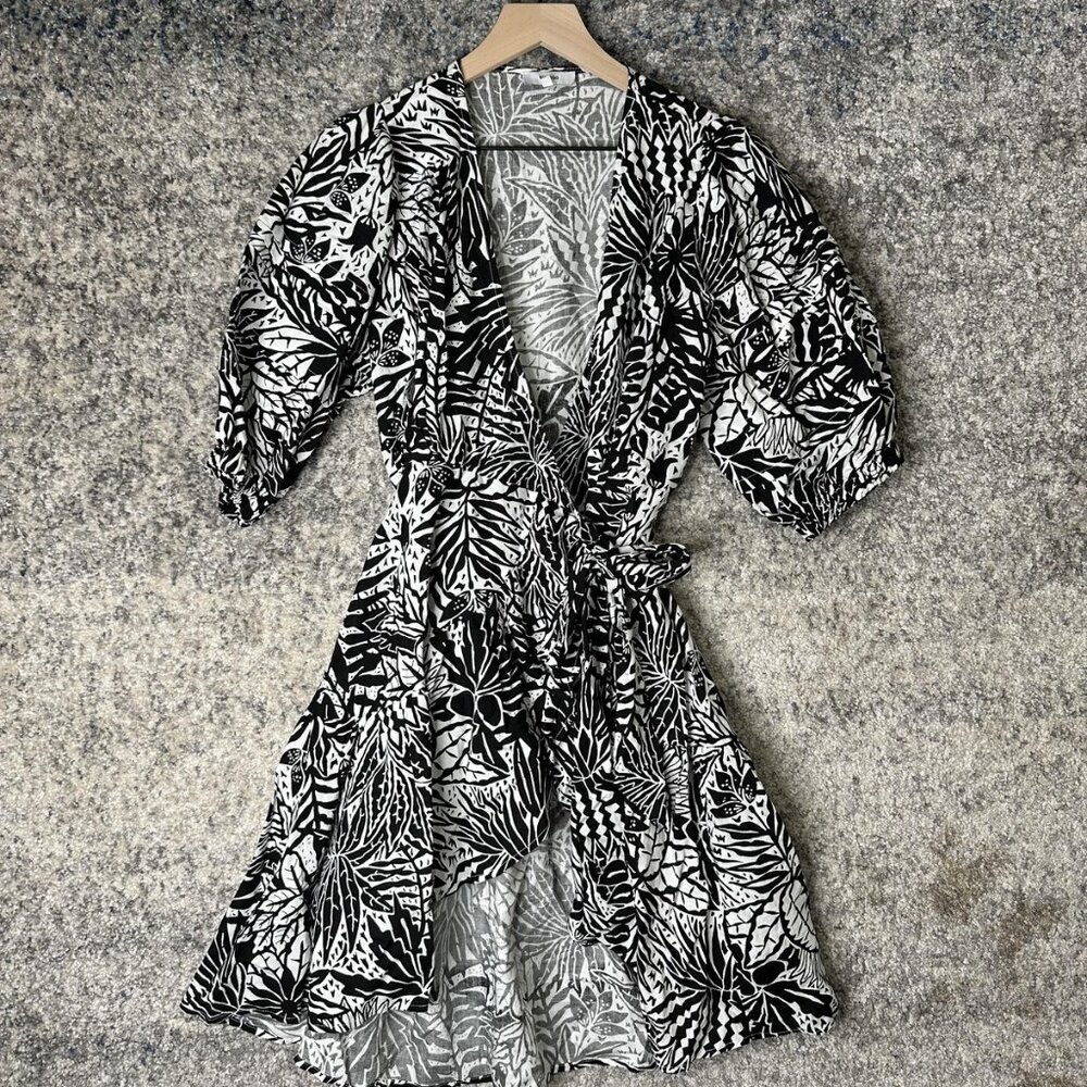 SUNCOO Paris Dress Womens XS Black White‎ Cosima Wrap Puff Sleeve Leaf Print T0
